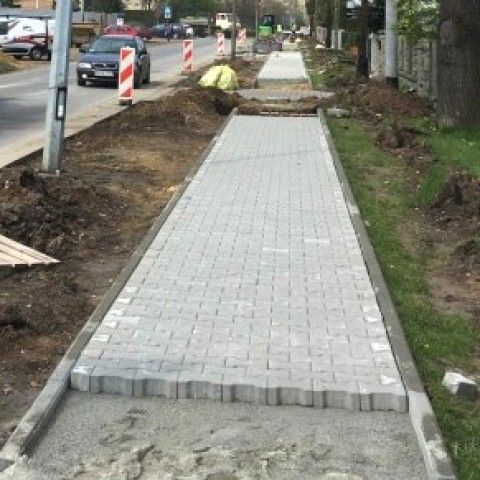 powiat świdnicki: Chodniki będą naprawiane