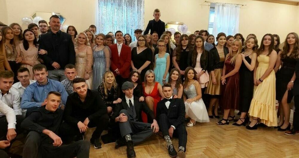 Strzegom: Półmetek w LO