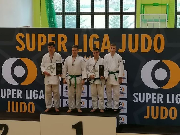 Żarów: Dawid w formie