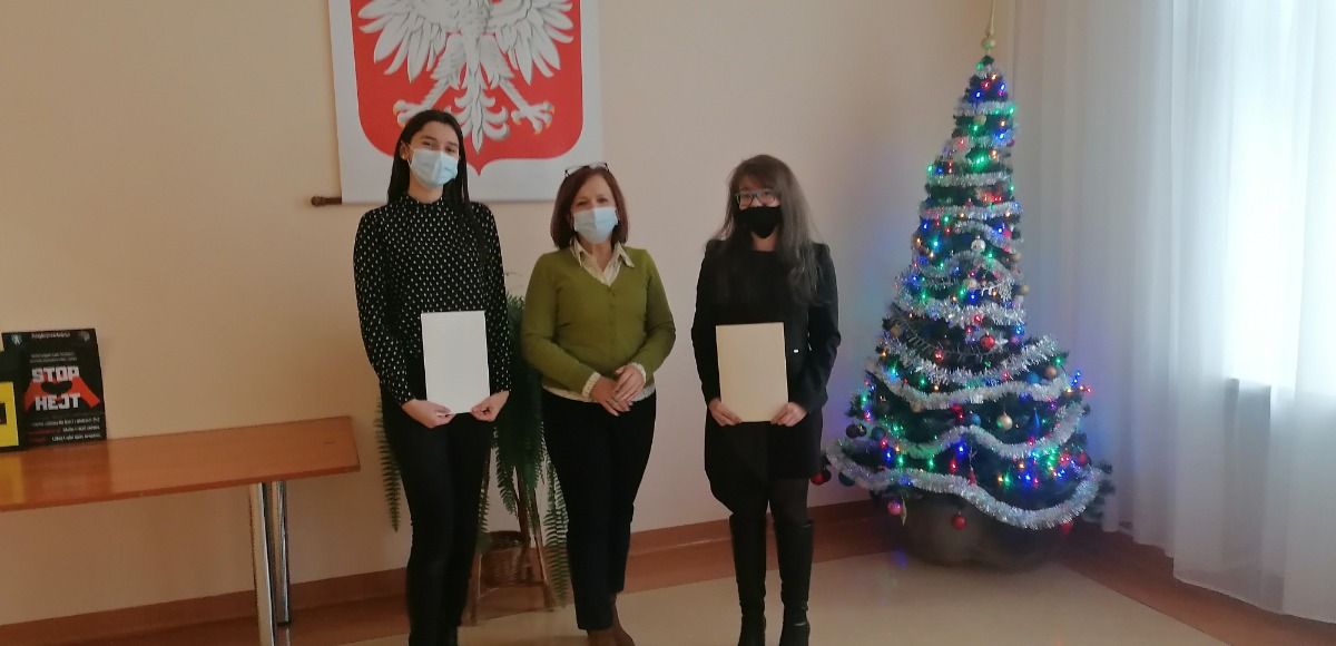 Świebodzice: Uczennice ze stypendiami