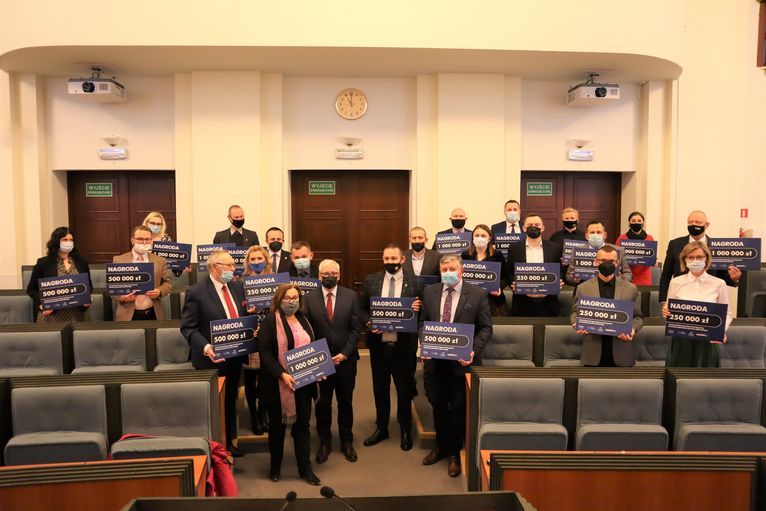 Żarów: Nagroda za szczepienia