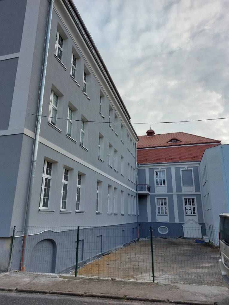 Świdnica: Odnawiają liceum