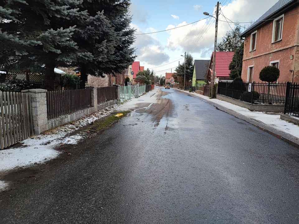 Sady: Chodnik w Sadach