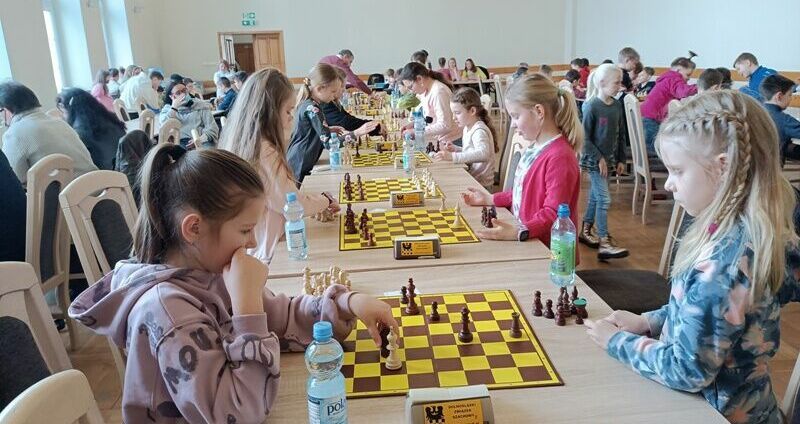 Strzegom: Grali w szachy