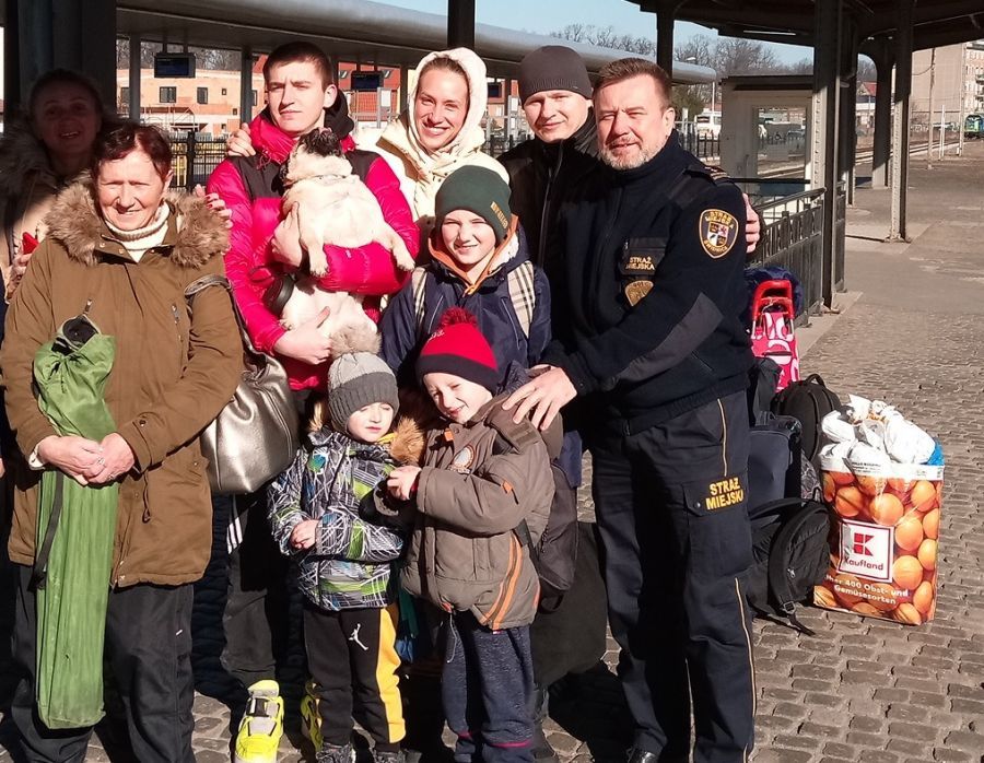 Świdnica: Strażnicy z uchodźcami