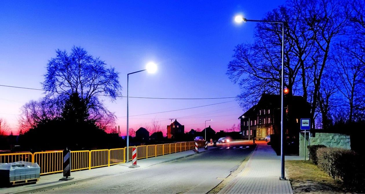 Dzierzków: Chodnik w Dzierzkowie