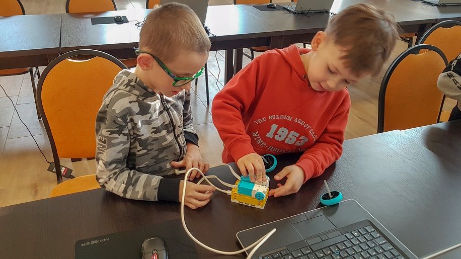 Pszenno: Robotyka i programowanie