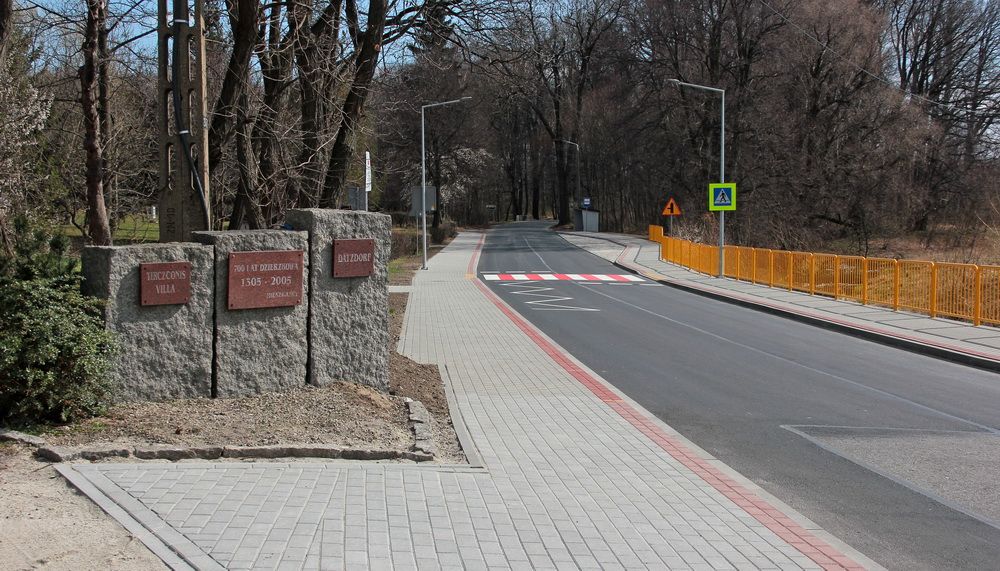 Dzierzków: Mają chodnik