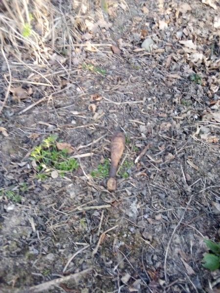 Kruków: Niewybuch na polu