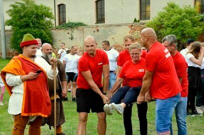 Gmina Żarów: Gminna rywalizacja