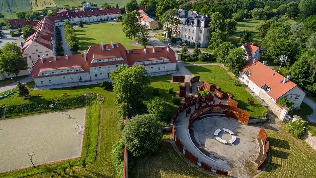 Krzyżowa: Siłownia plenerowa w Krzyżowej
