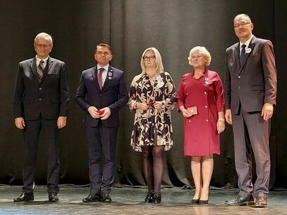 Imbramowice: Za zasługi dla oświaty