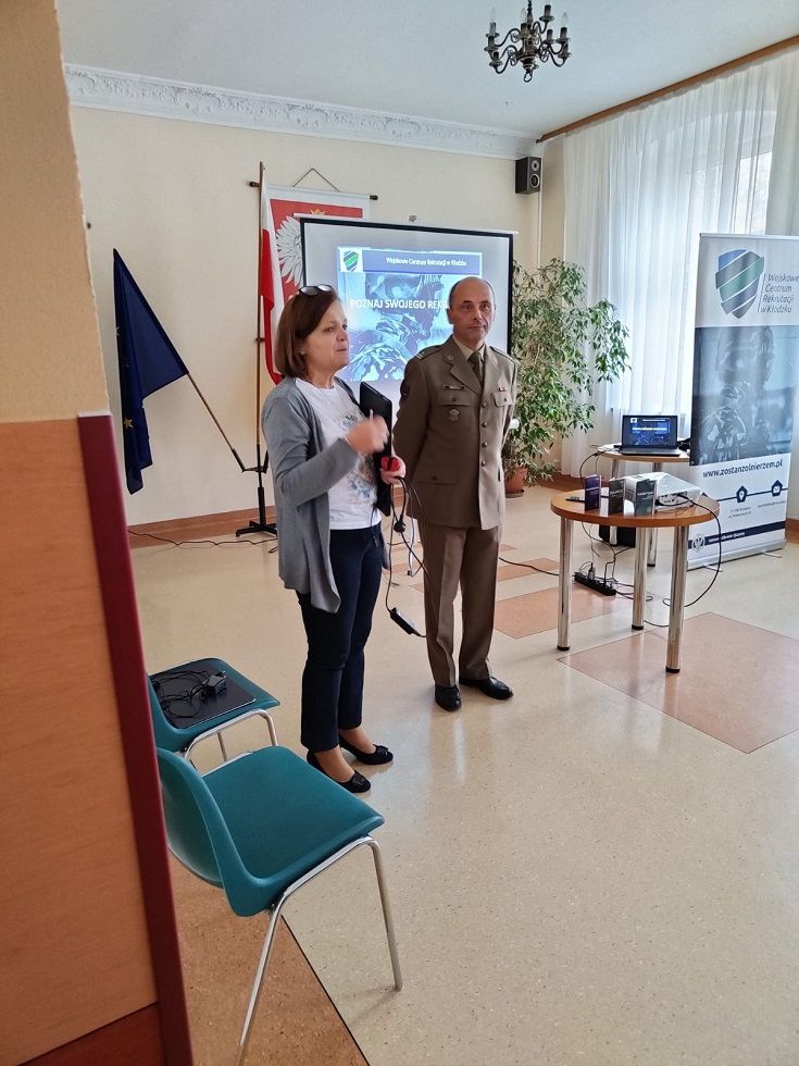 Świebodzice: Spotkanie z majorem