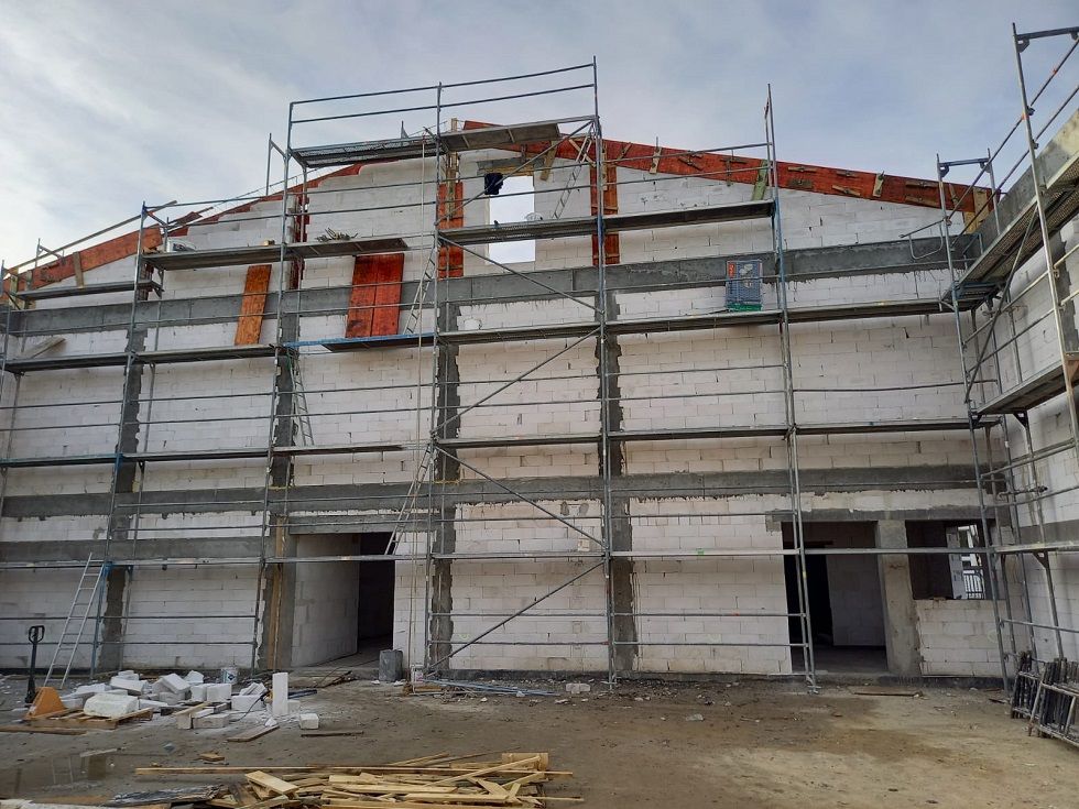 Grodziszcze: Sala rośnie w oczach