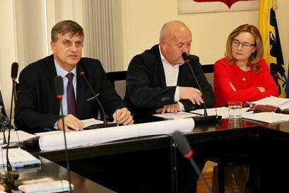 Gmina Żarów: Żarów już z budżetem