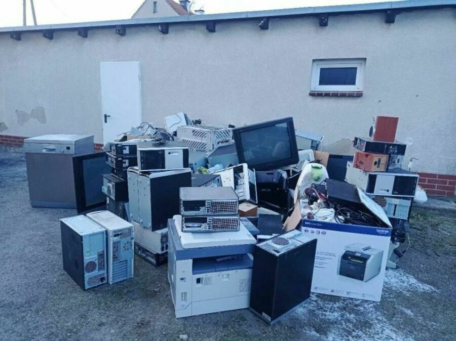 Goczałków: Zbierają elektrośmieci