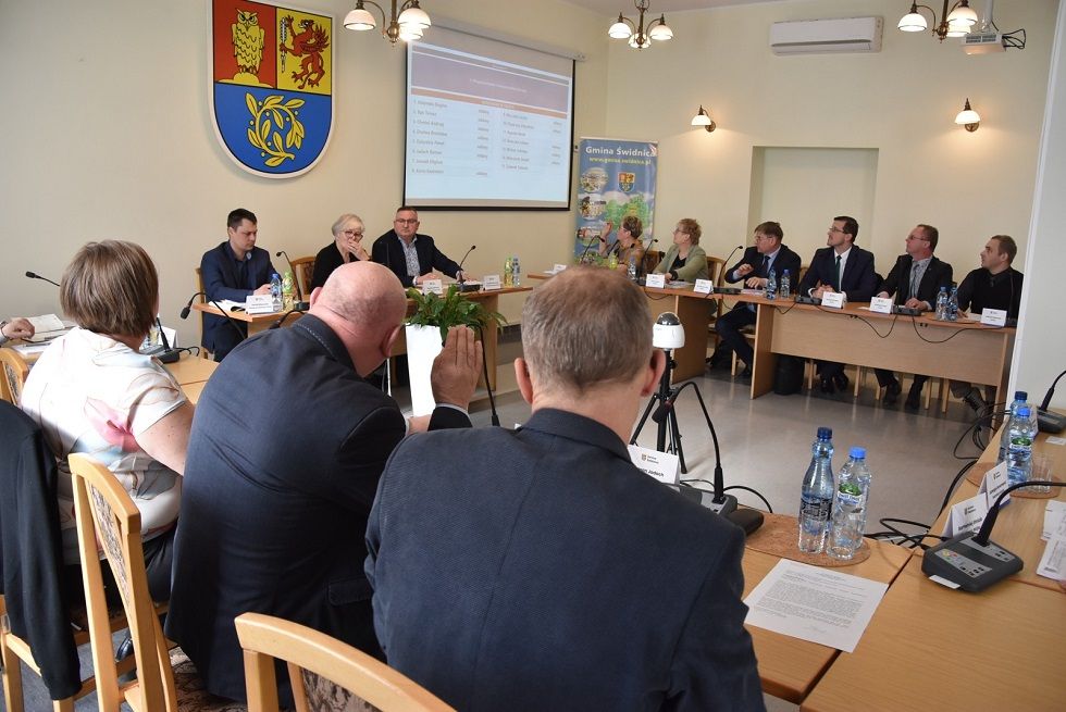 Gmina Świdnica: Ruszą kolejne inwestycje