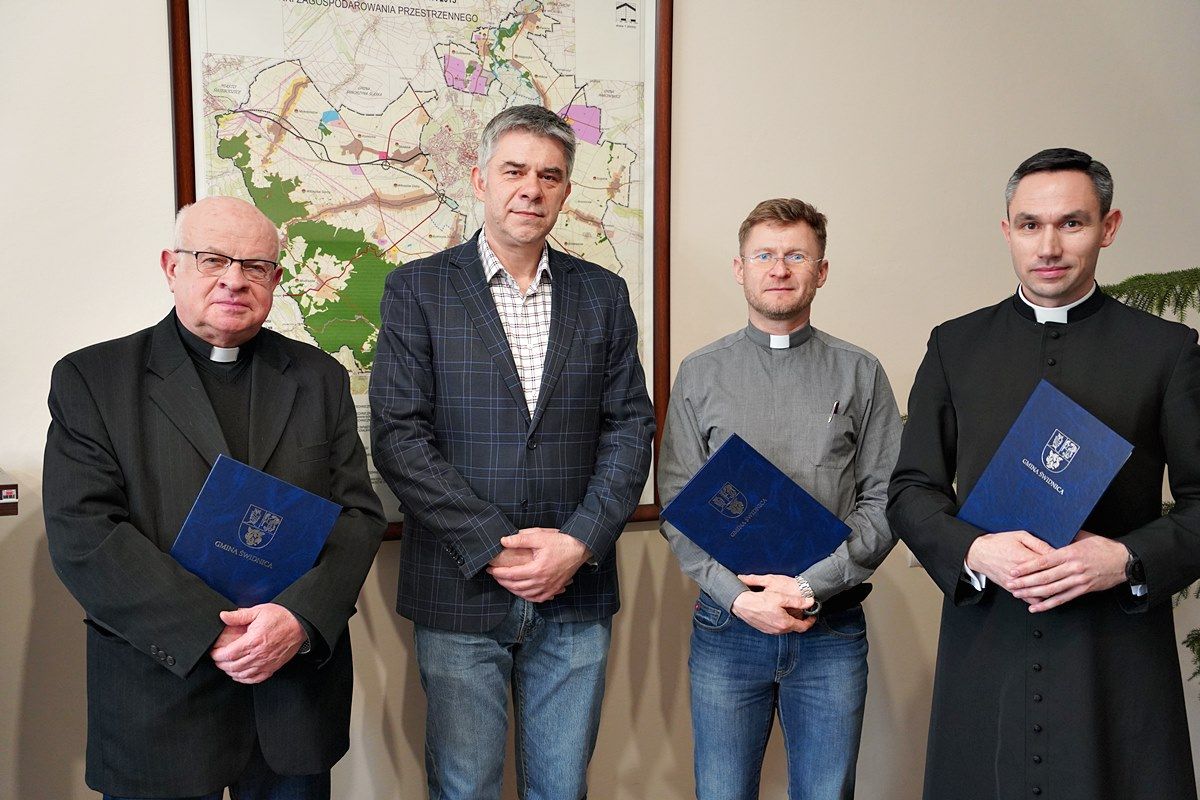Gmina Świdnica: Ratują zabytki