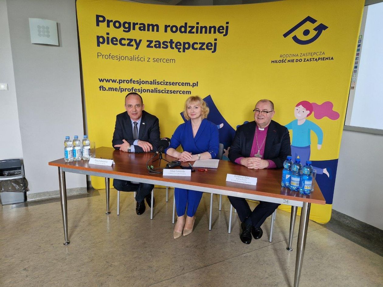 Świdnica: Koncertowo o rodzicielstwie zastępczym