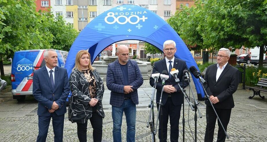 Strzegom: Więcej o 800 plus