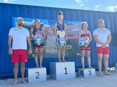 Żarów: Plażowe sumo