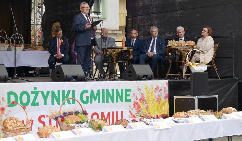 Strzegom: Wieńce, chleby i potrawy