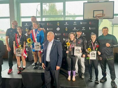 Żarów: Alicja na podium