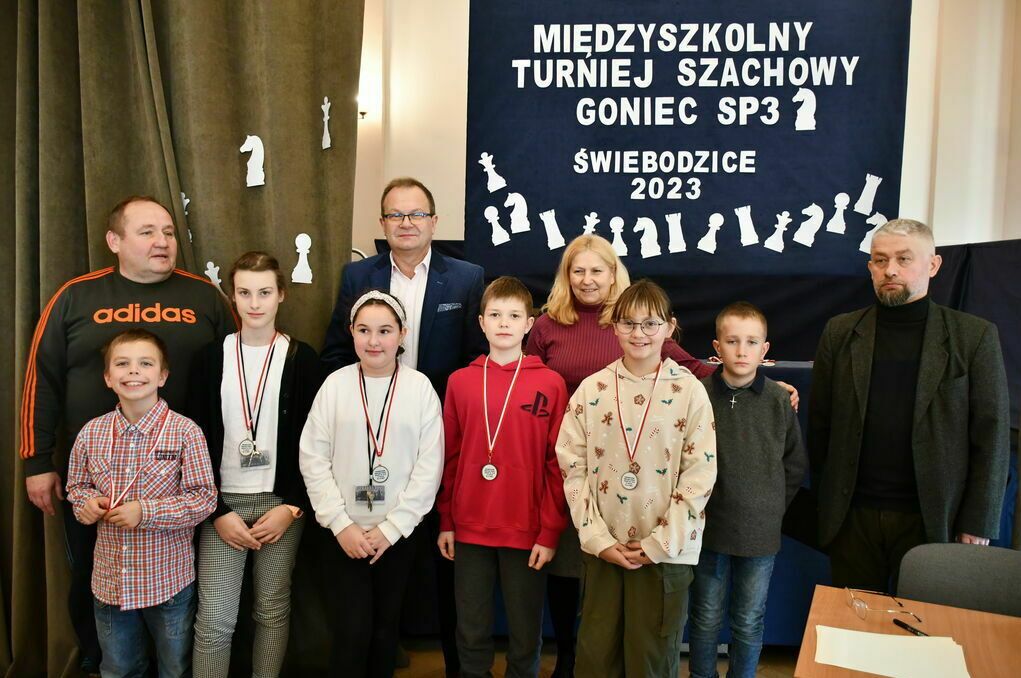 Świebodzice: Międzyszkolne szachy