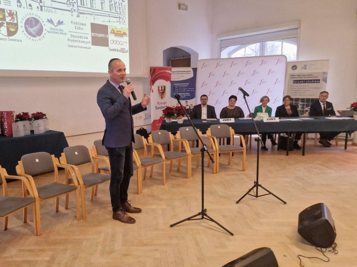 Krzyżowa: Olimpiada wiedzy
