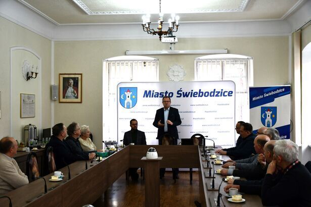 Świebodzice: Pasjonaci Świebodzic