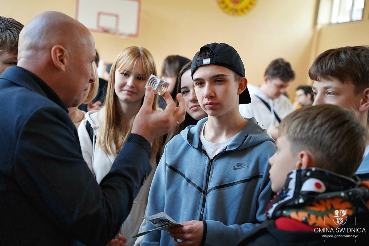 Lutomia Dolna: Jaką szkołę wybrać?