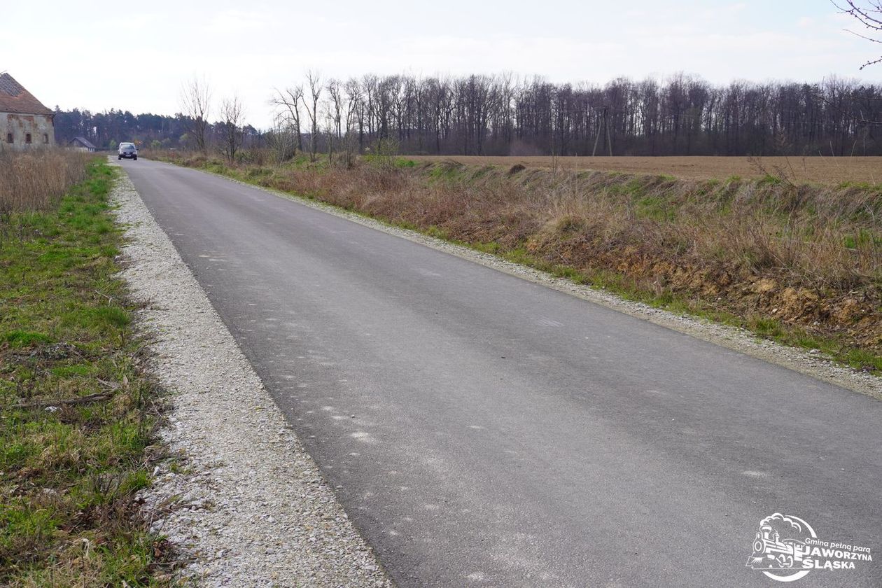 Piotrowice Świdnickie: Kolejna droga do gruntów
