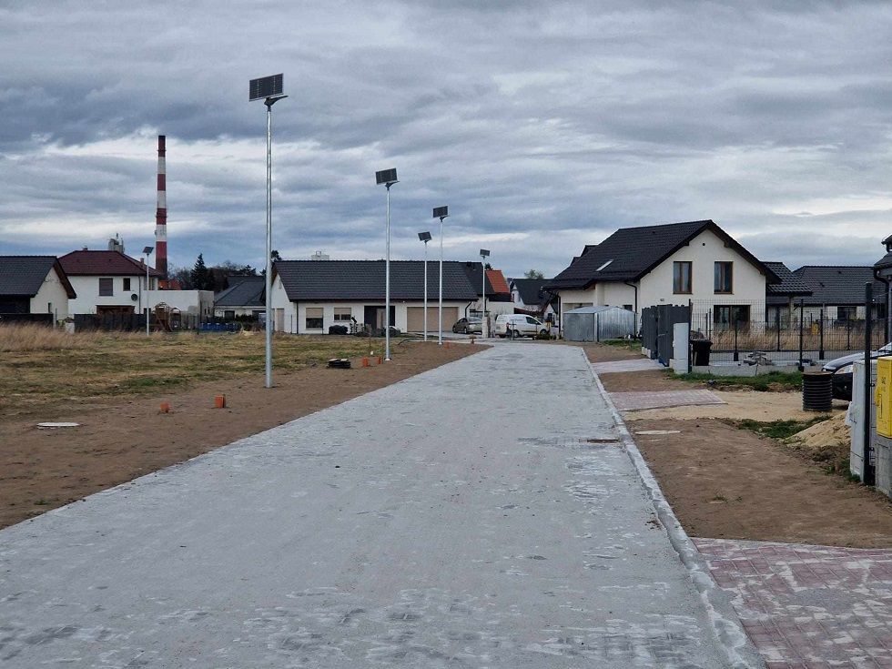Pszenno: Drogi, kanalizacja i oświetlenie