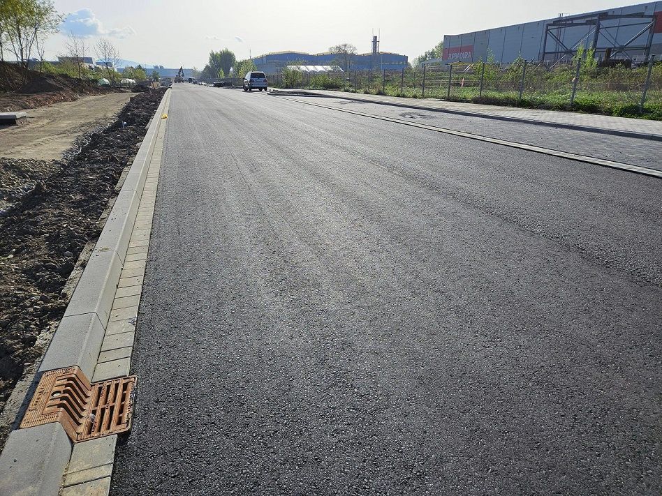Świdnica: Masy już ułożone