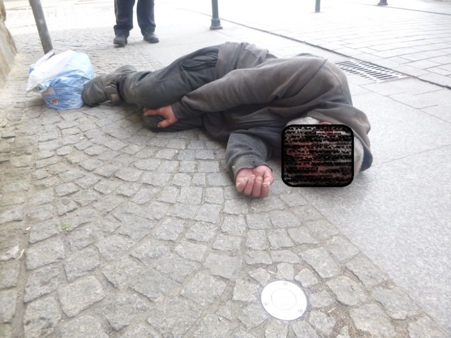 Świdnica: Sam nie był w stanie wstać...