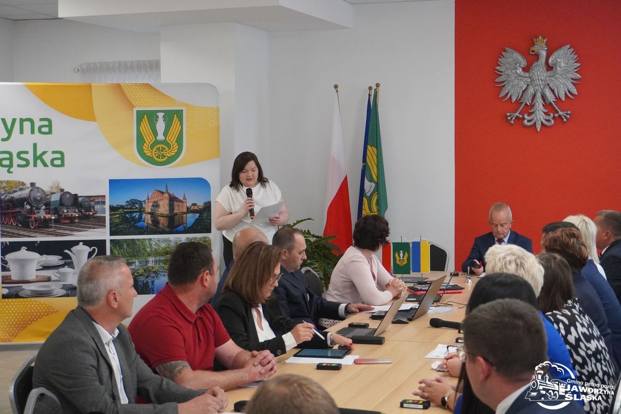 Jaworzyna Śląska: Po sesji w Jaworzynie