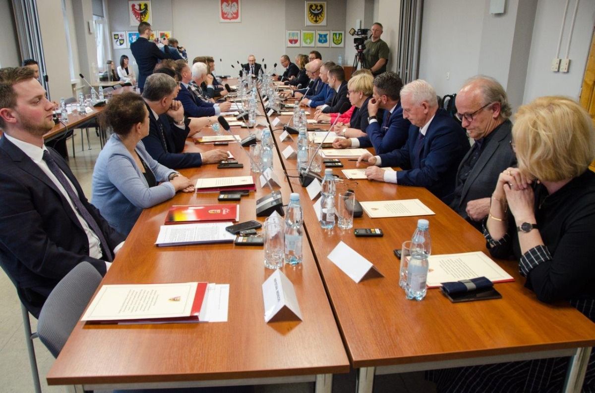 powiat świdnicki: Zarząd się ukonstytuował