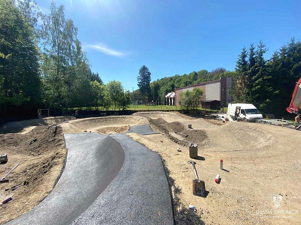 Lubachów: Budują pump track