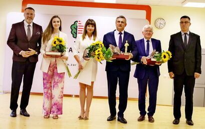 Żarów: Złote Dęby dla zasłużonych