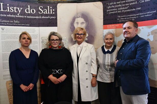Świebodzice: Listy do Sali