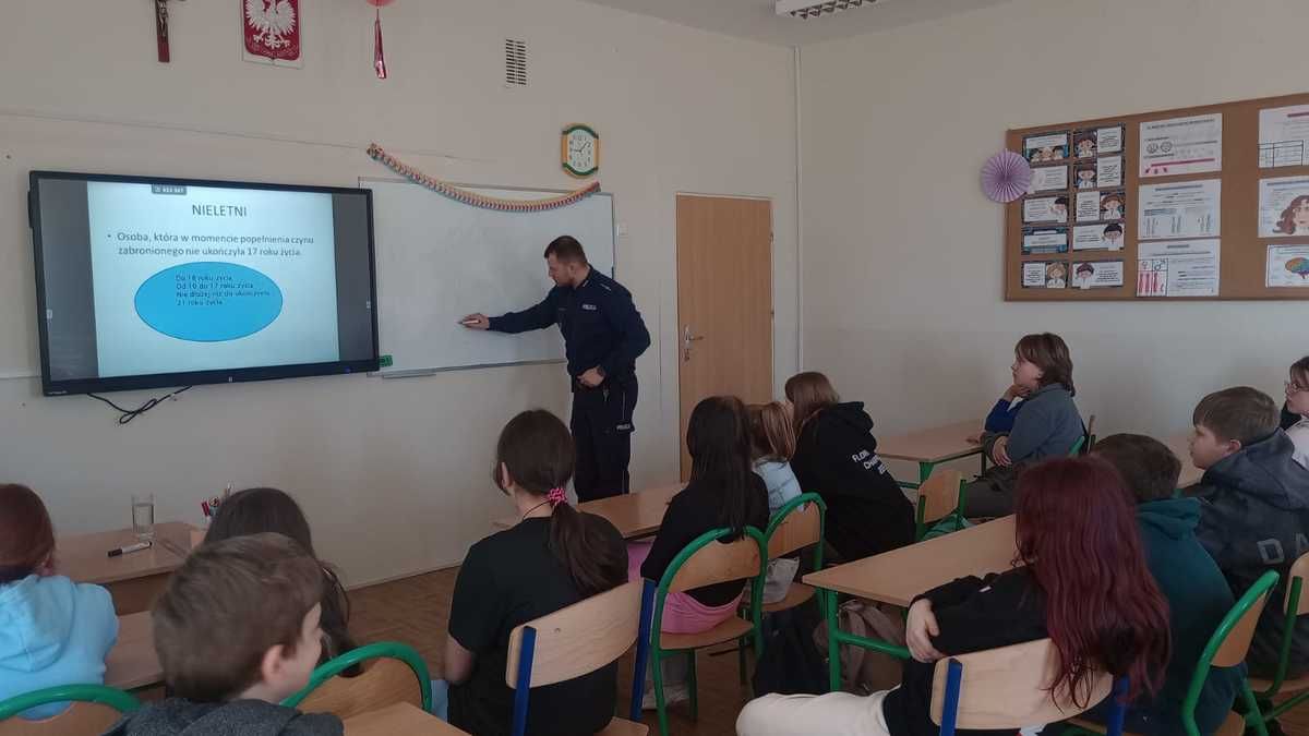 Świdnica: Policja edukuje młodzież