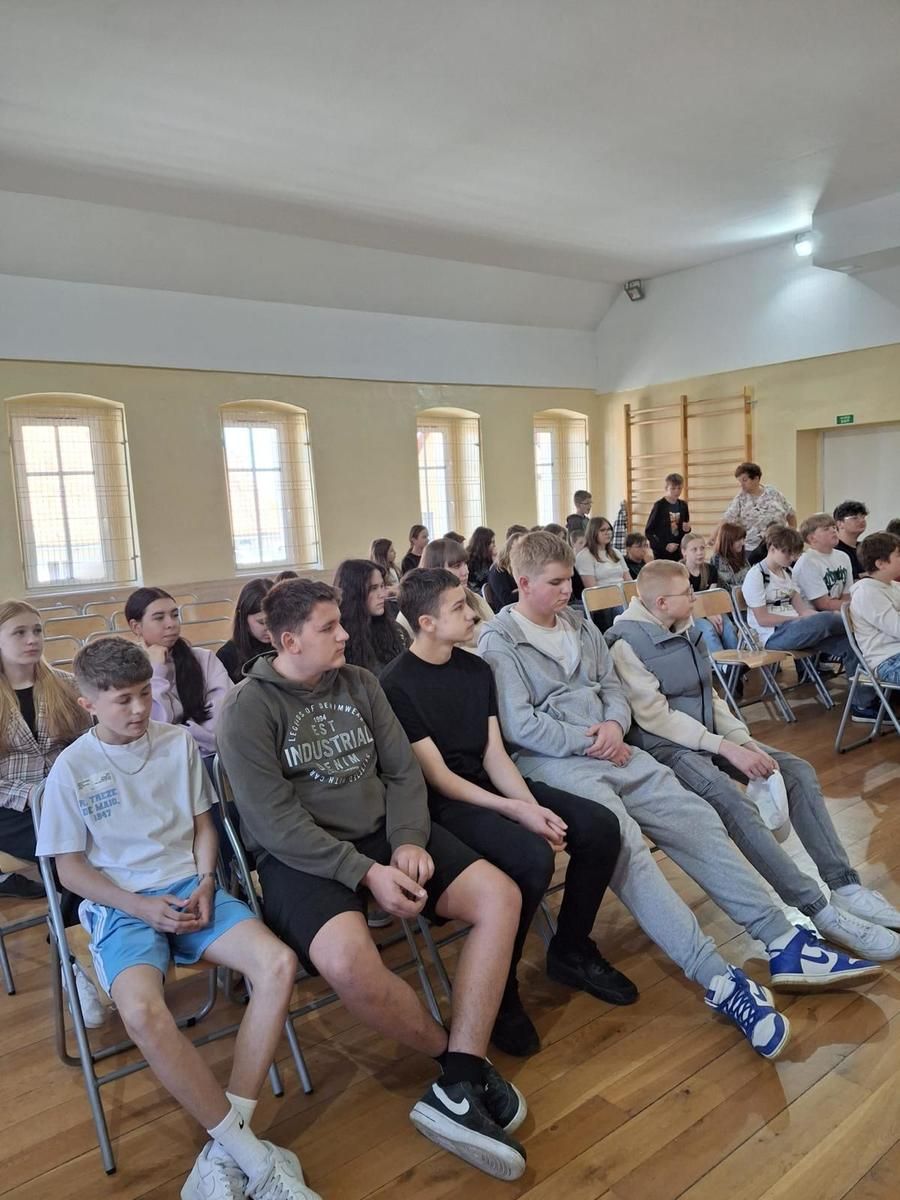 Jaroszów: O zagrożeniach w internecie