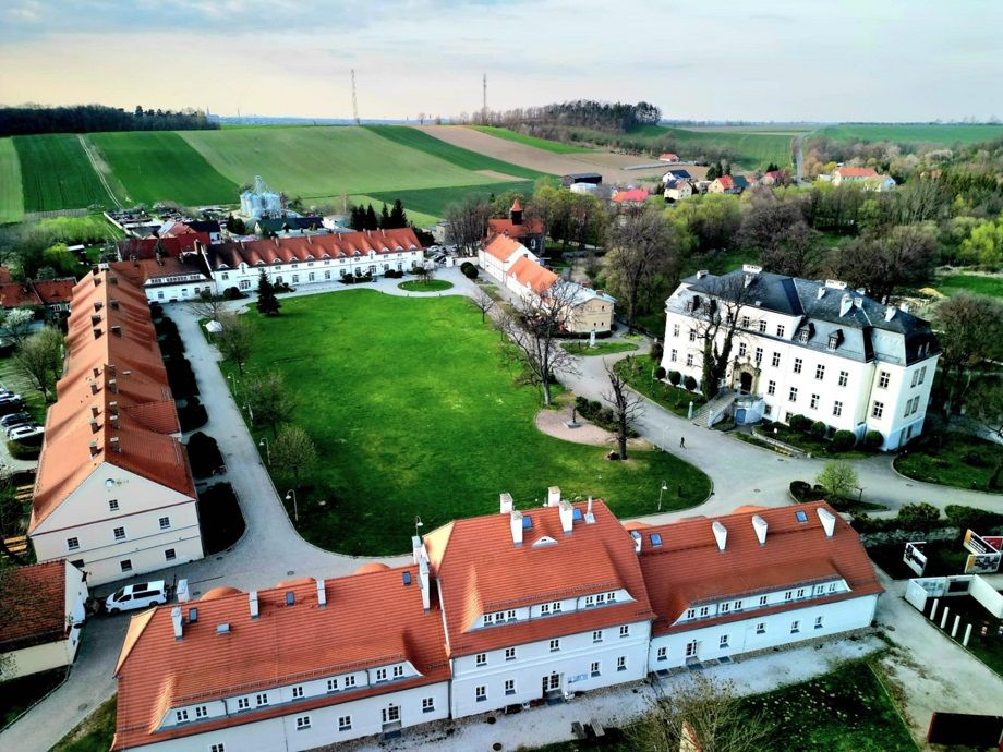Krzyżowa: Krzyżowa na trasie biegu