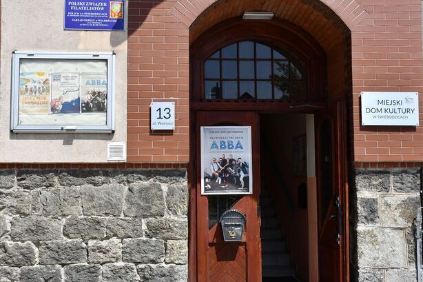 Świebodzice: Dotacja dla Świebodzic
