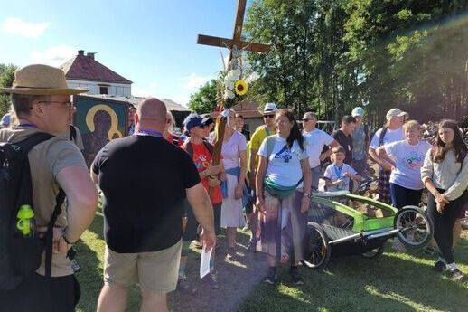 Świebodzice: Spotkanie z pielgrzymami w Łomnicy