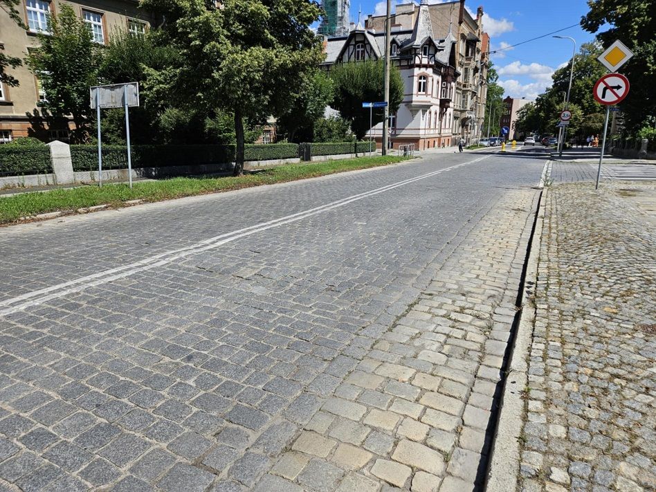 Świdnica: Niepodległości w przebudowie