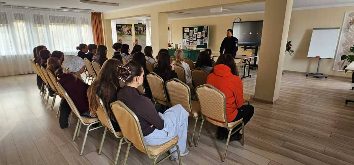 Mokrzeszów: Spotkanie z młodzieżą