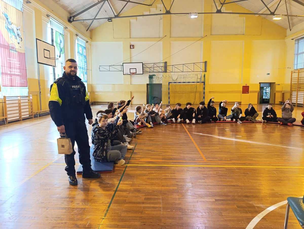 Świdnica: Odblaskowa szkoła