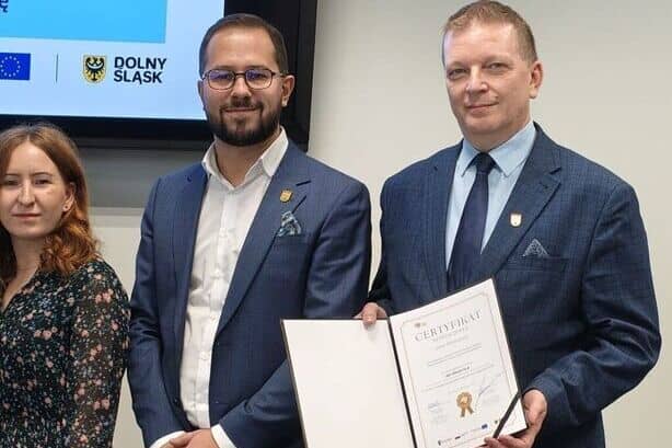 Świebodzice: Dotacja dla Świebodzic