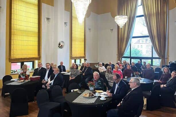 Świebodzice: 75 lat świebodzickich filatelistów